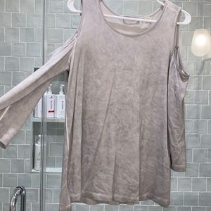 tart grey coke shoulder 3/4 length top!!